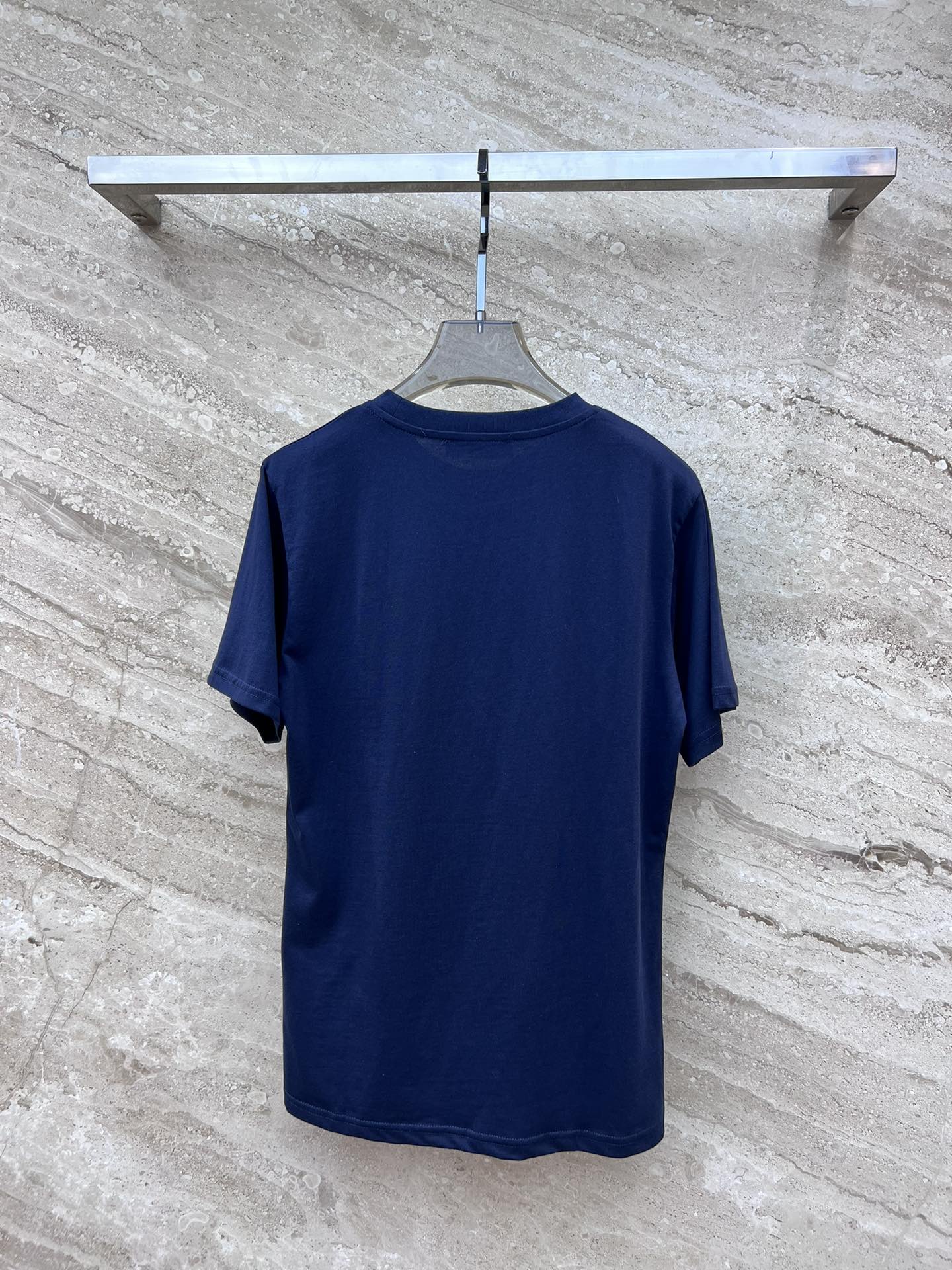 Новинка сезона весна/лето 2024 - Футболка с коротким рукавом и круглым вырезом, с вышивкой в ??виде щенка - синяя