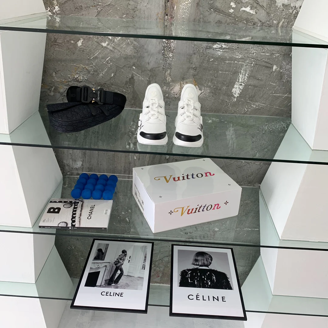 Обувь LV - Массивные кроссовки LV - 23