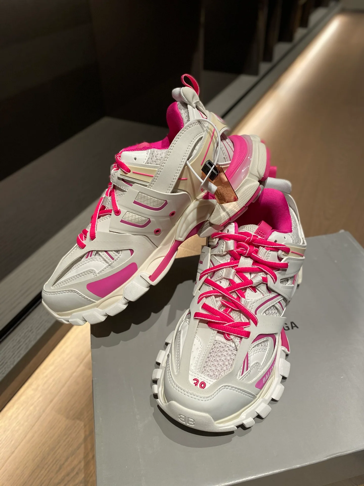 Balenciaga - Dad Shoes - 18