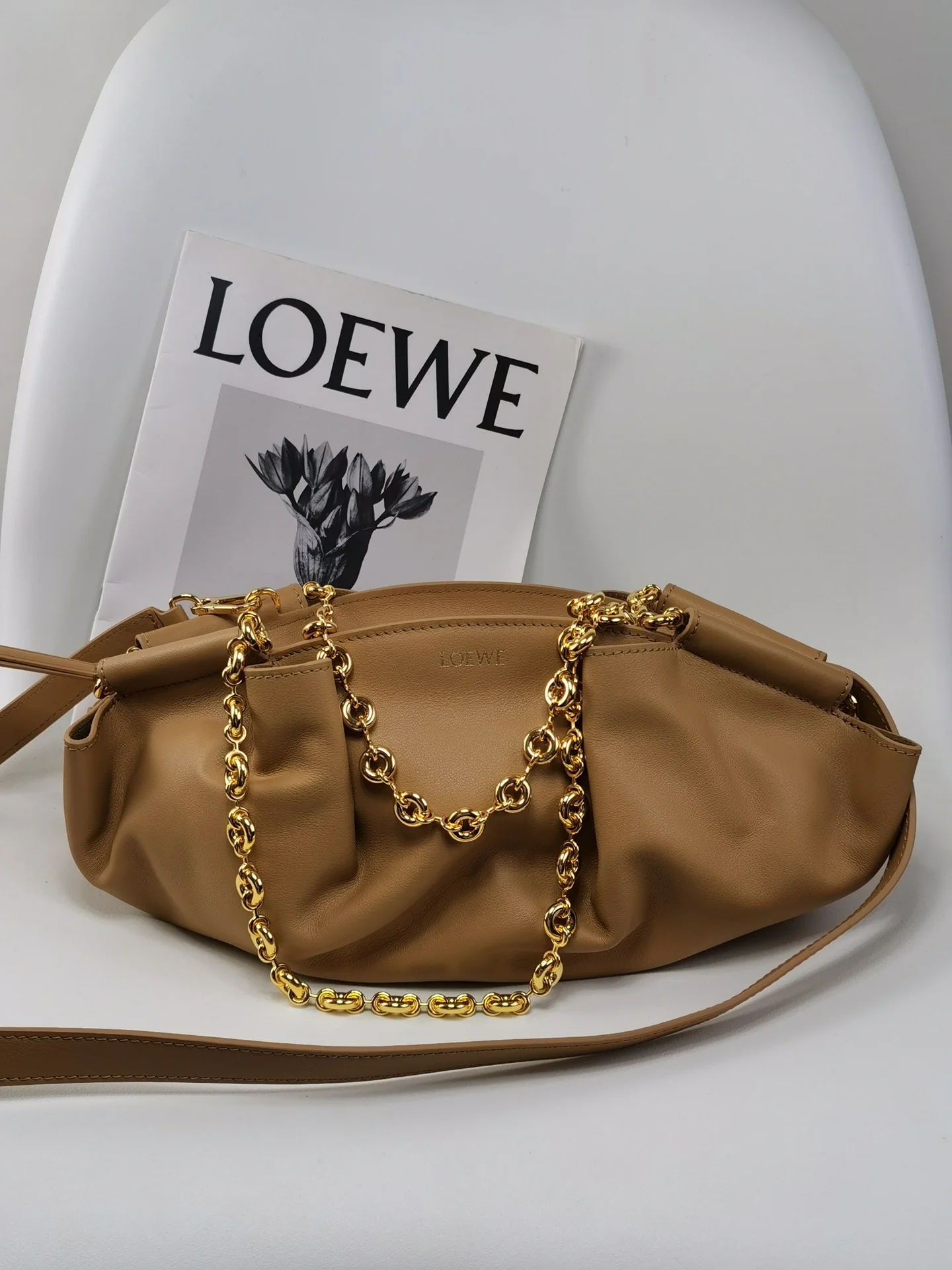 Сумка для прогулок Loewe Paseo - телячья кожа наппа - маленькая - коричневая