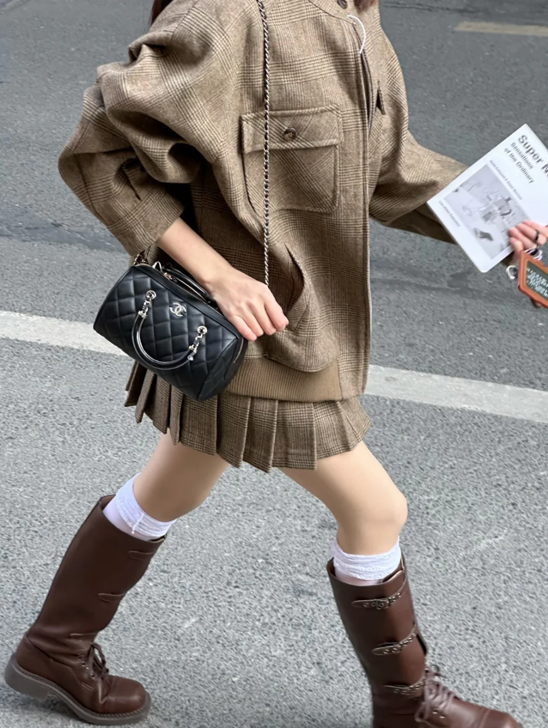 Ручка эмалированная Chanel 25 пенсов???