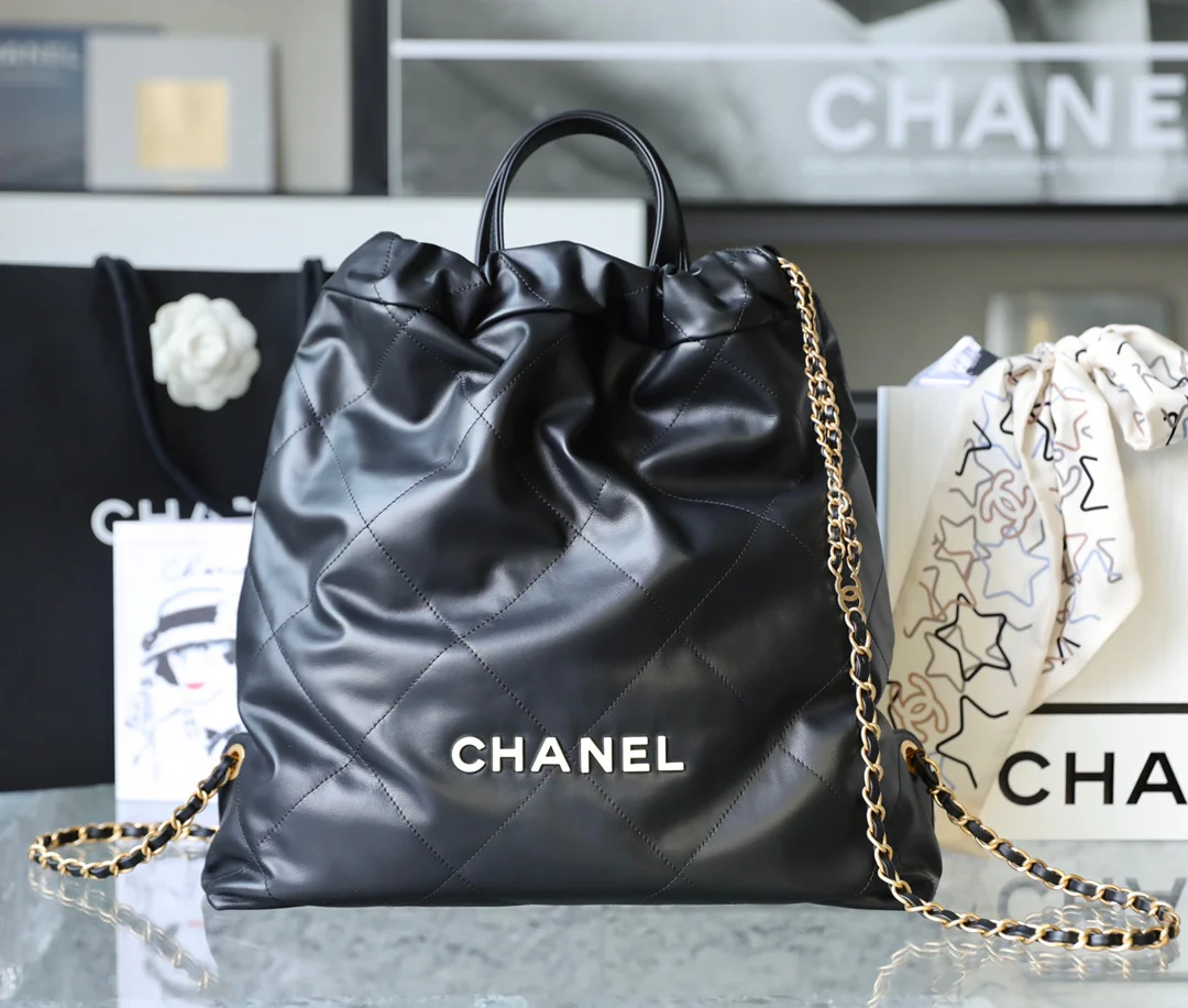 Рюкзак Chanel 22 — цвет ?Панда?