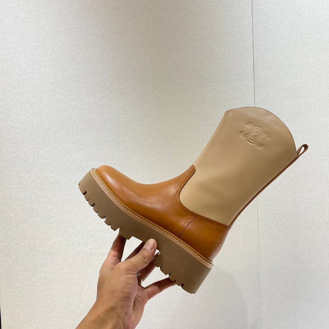 Celine - Ботильоны в британском стиле