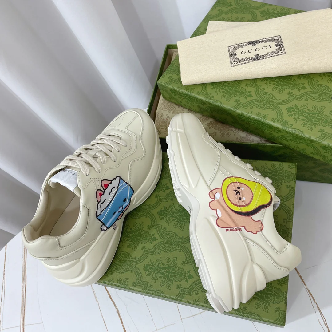 Новинка сезона весна/лето 2023 от Gucci - массивные кроссовки в стиле Kawaii - парный стиль.