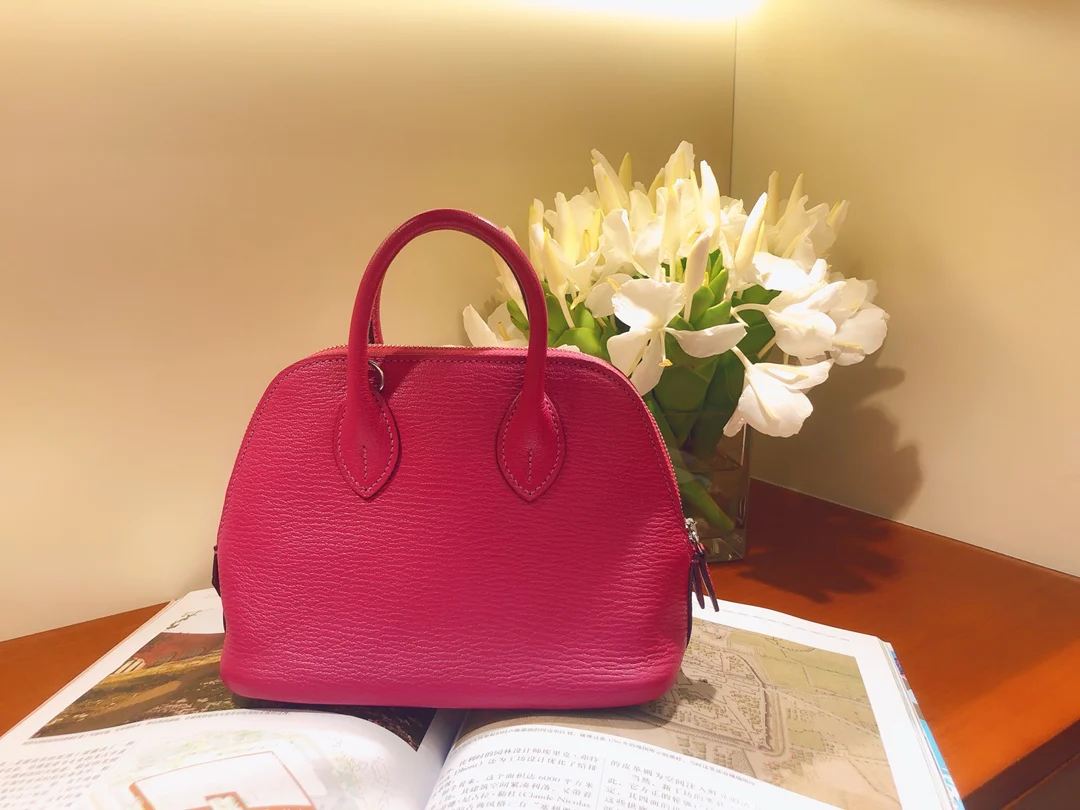 Hermes Mini Bolide, кожа козы, цвет L3, розово-фиолетовый