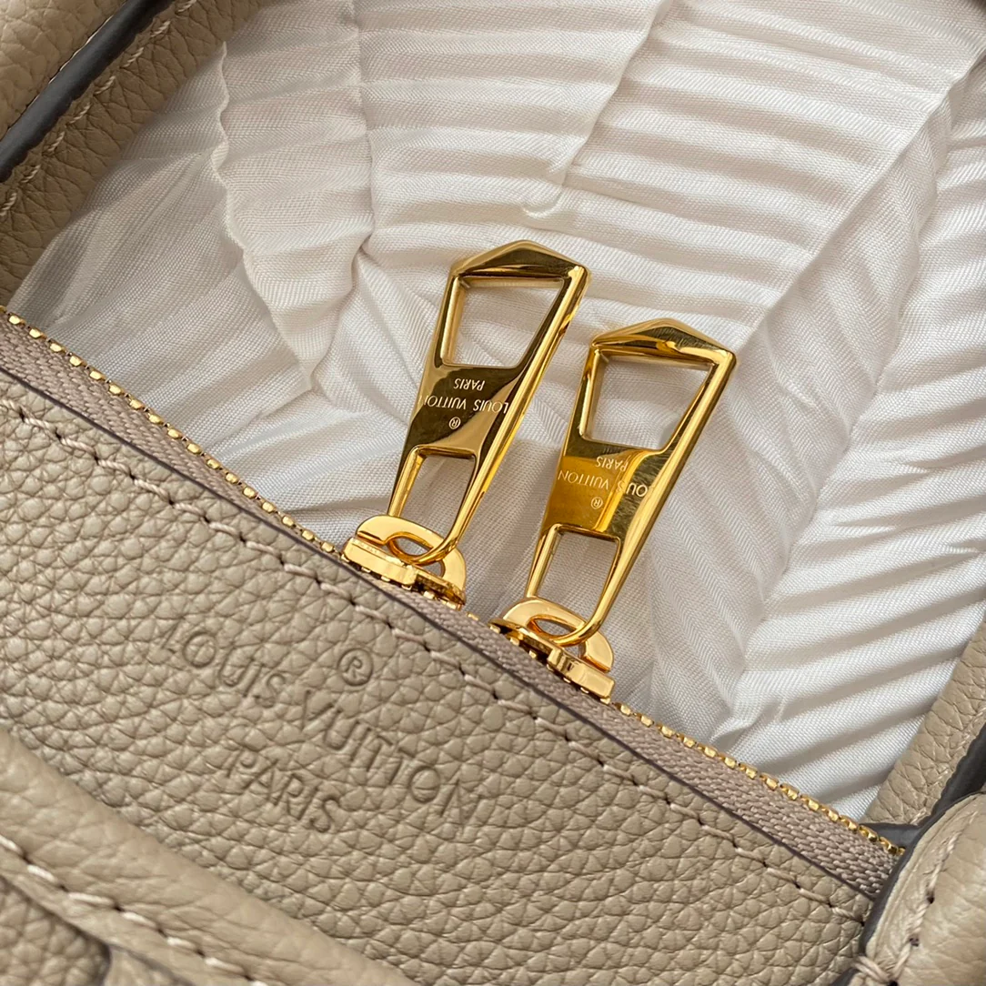 m46585-LV-Trianon сумка-абрикос-маленькая