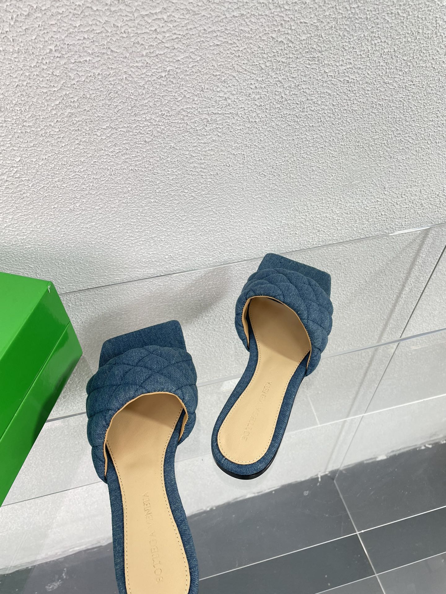 BV - Тапочки из овечьей кожи - Синие