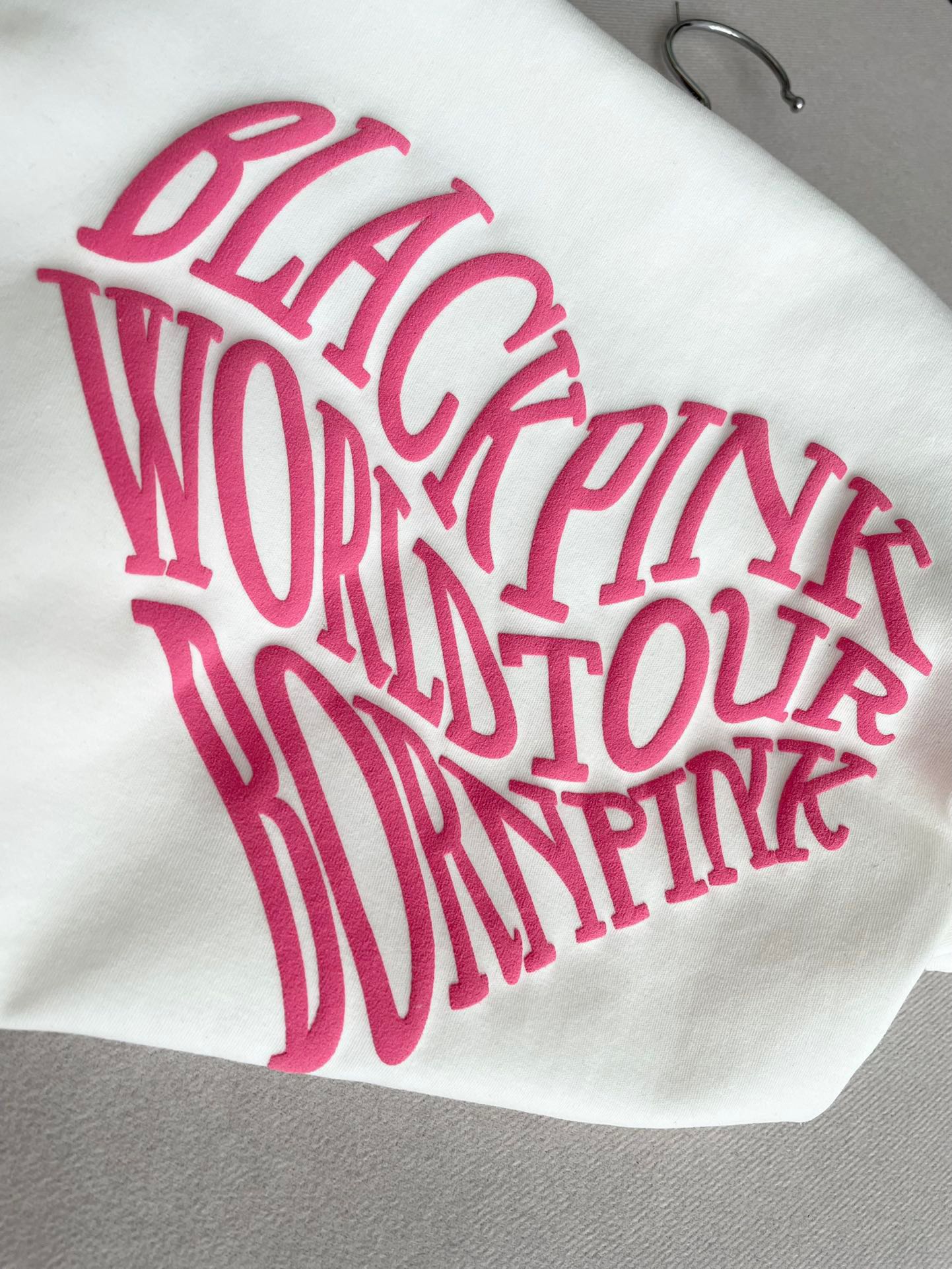 Футболка с коротким рукавом Celine-2404 с принтом в виде сердечек