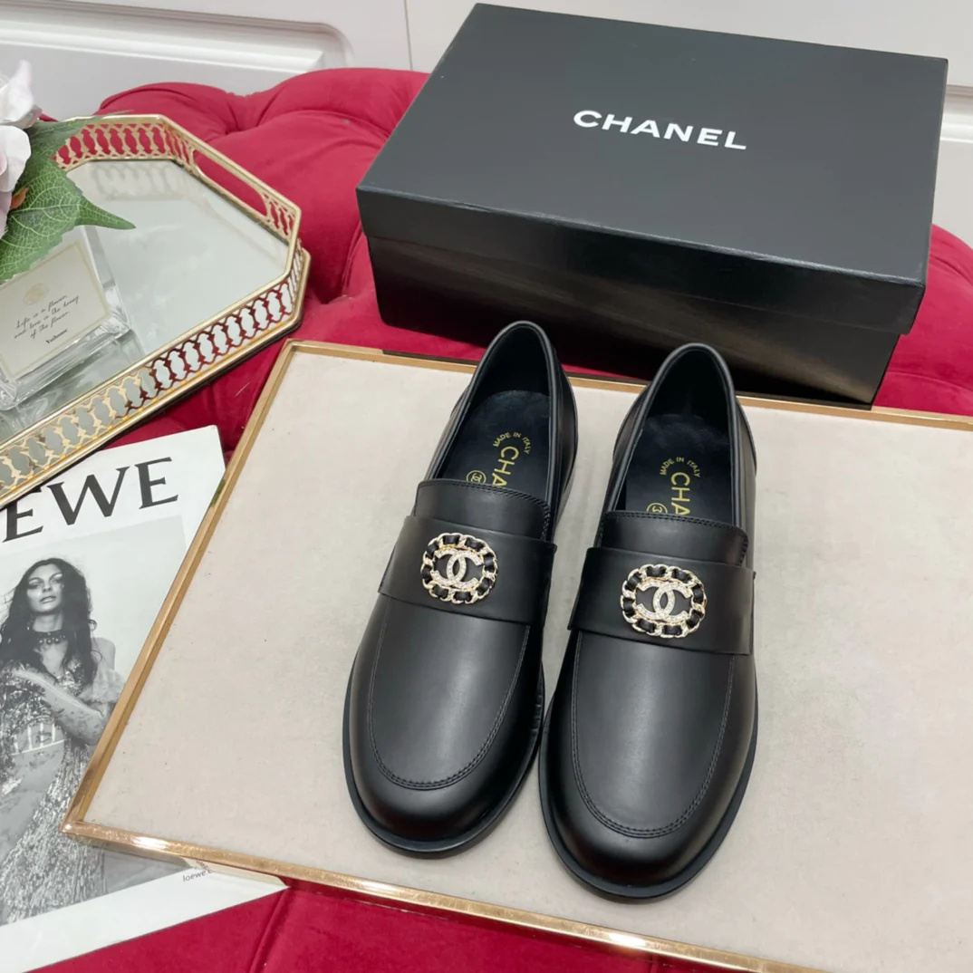 Винтажные лоферы Chanel - черные