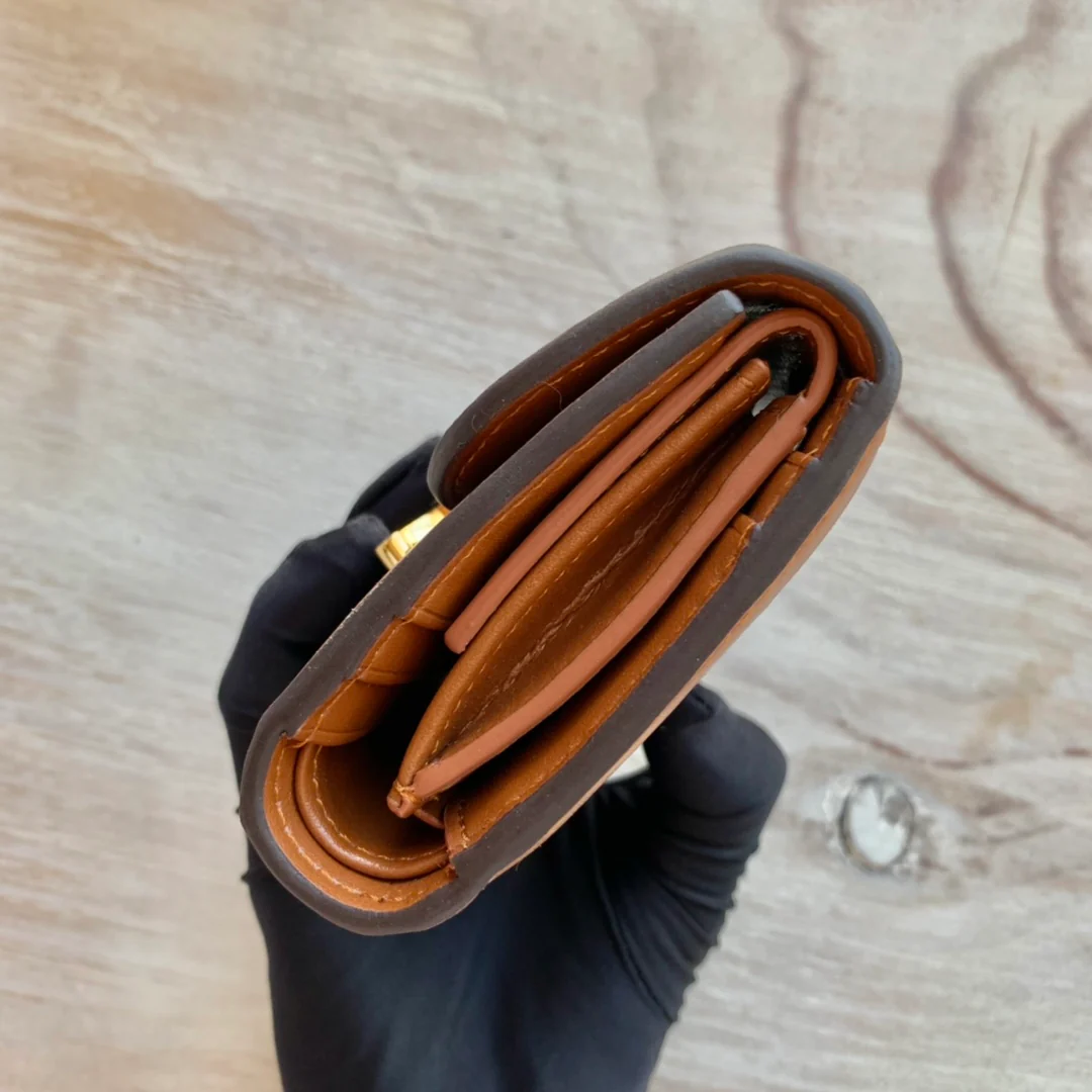 Кошелек Celine Small Flap Wallet - Ткань и коровья кожа - 1 шт.