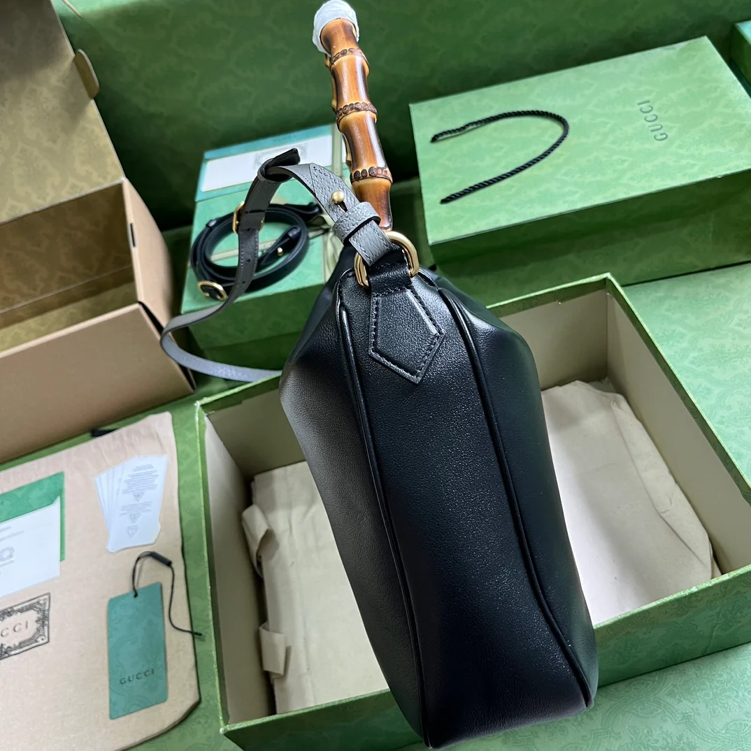 Большая сумка Gucci Diana через плечо - черная