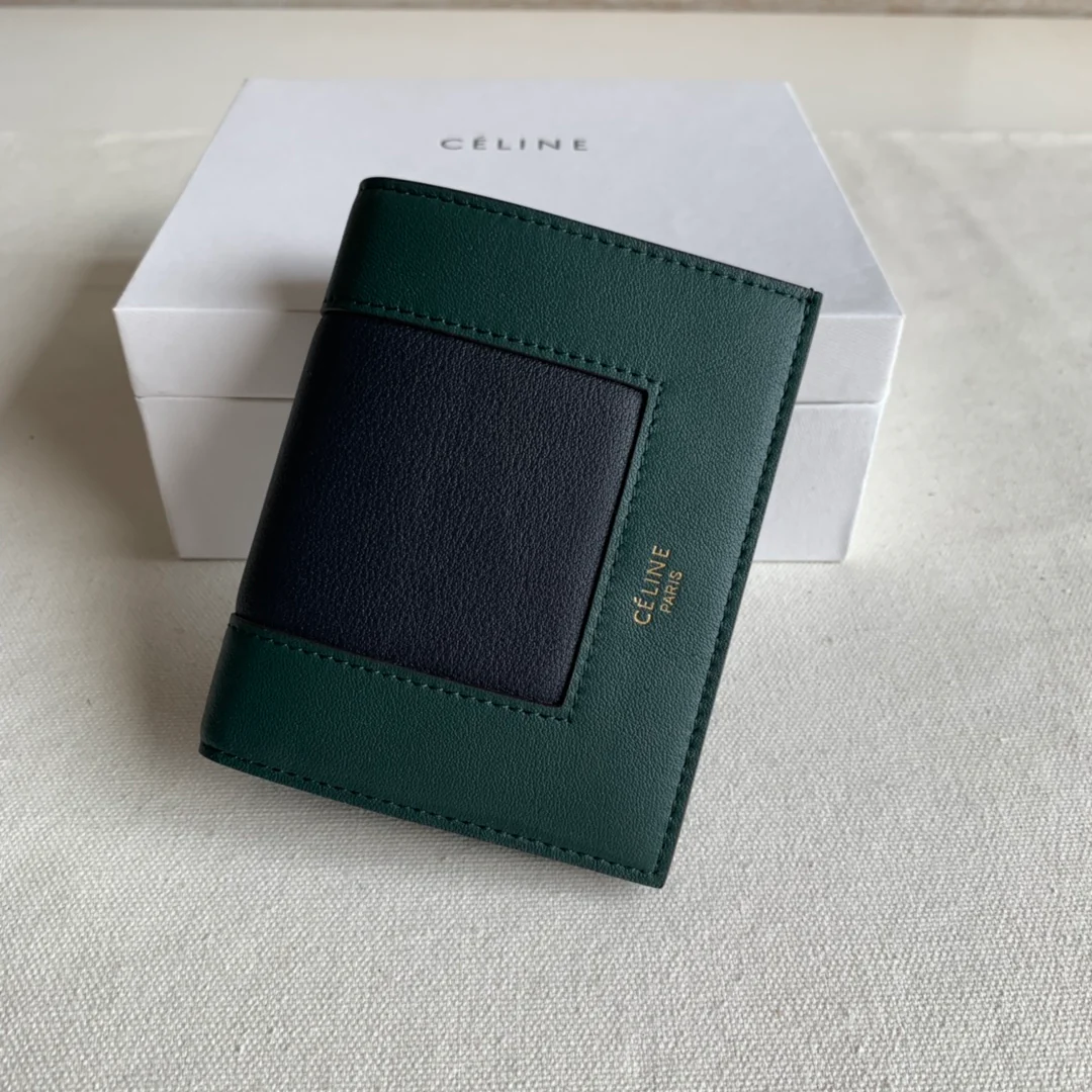 Кошелек Celine Short Wallet - Amazon Green and Dark Blue