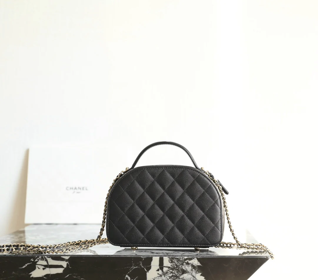 Сумка Chanel 25c Bowling Shell - черная