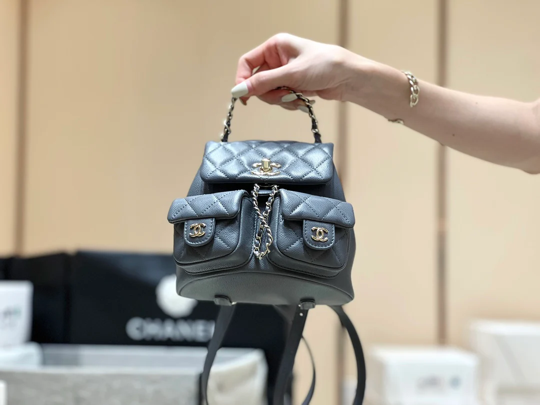 Рюкзак Chanel 24a-duma Frog, маленький, серый.