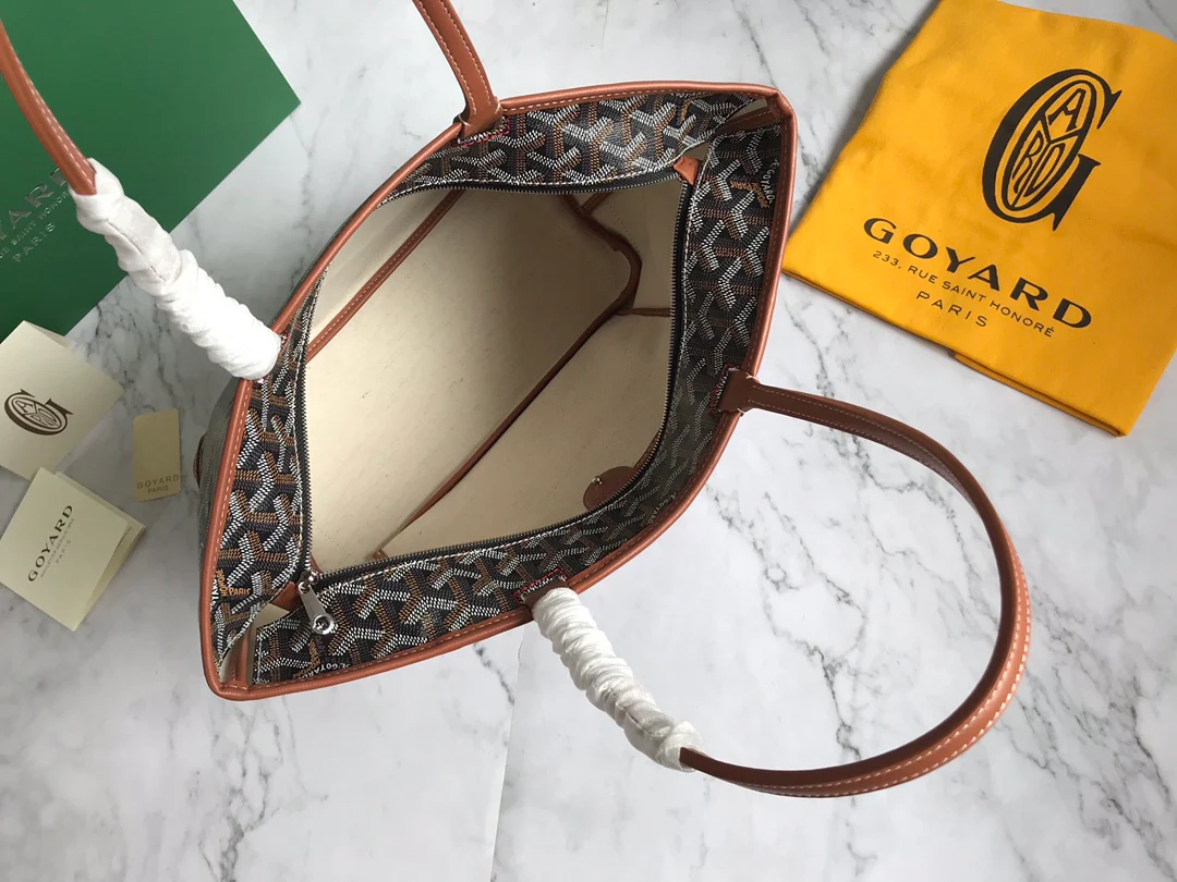 Маленькая сумка-тоут Goyard на молнии - темно-коричневая.