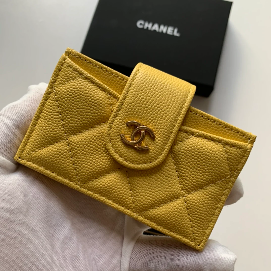 Chanel 多隔层风琴卡包