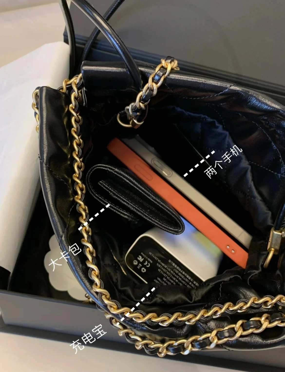 Мини-сумочка 23s-22 - Натуральная кожа - Черно-золотая