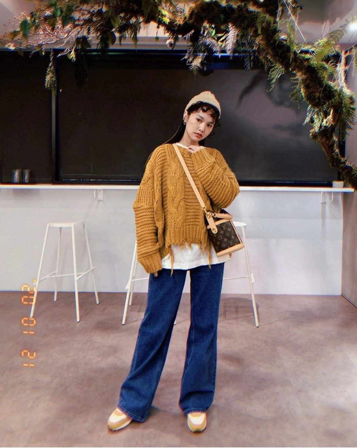 m43587-LV-duffle-bag (French Fries Bag) - Сумка/Чехол через плечо