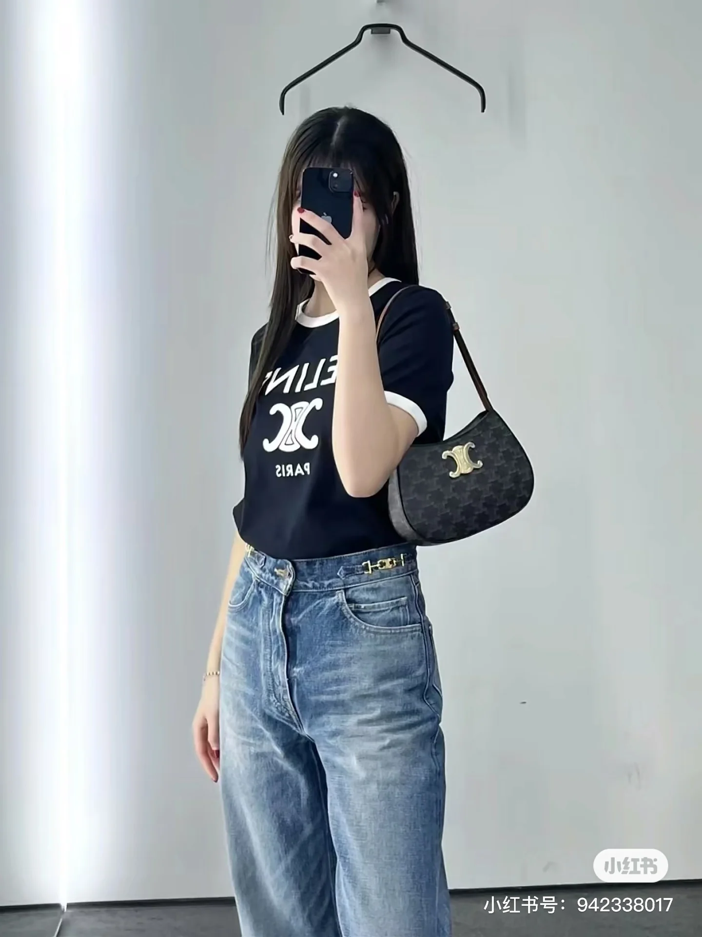 Сумка Celine Tillt - черная (подмышечная сумка)