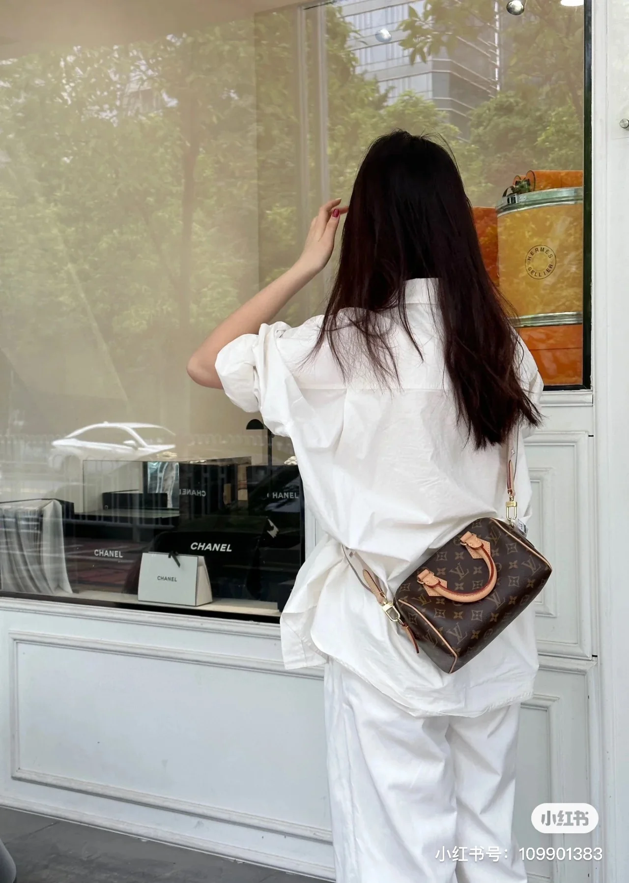 m46234-LV-speedy-bandouliere-20-classic monogram