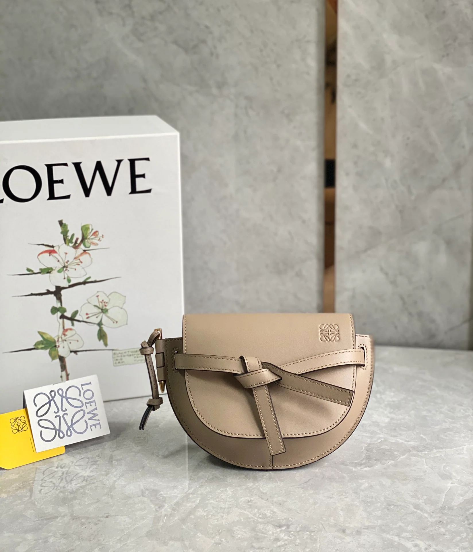 Loewe-gate-dual-apricot-mini
