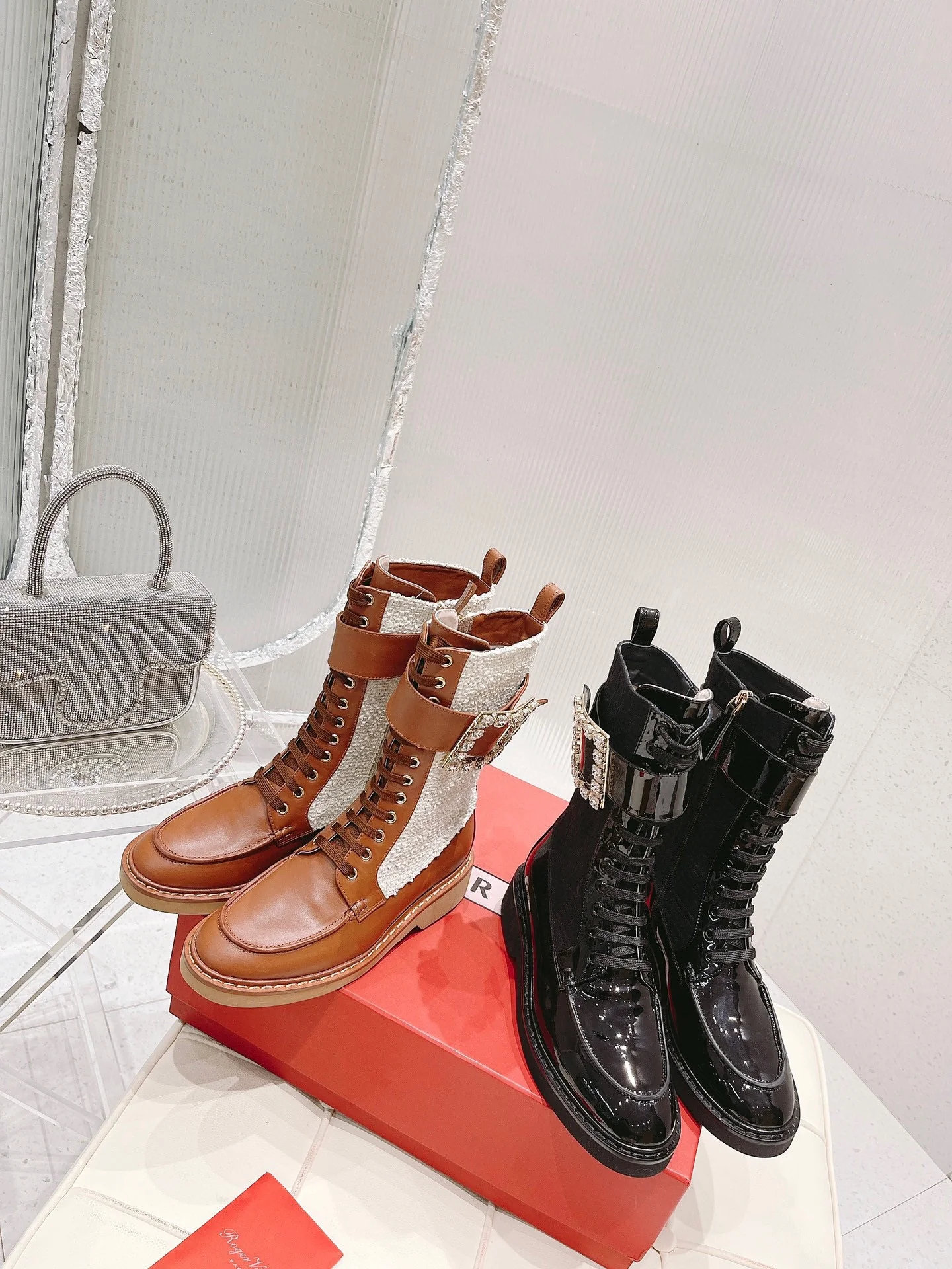 Обувь RV - Новинки весны/лета 2022 - Ботинки до середины икры - Черные