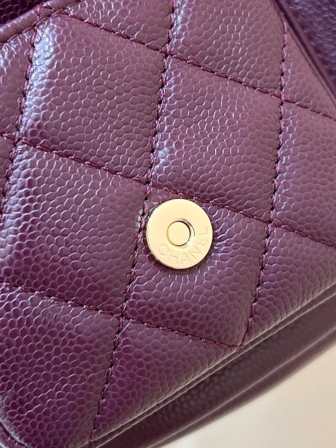 Рюкзак Chanel 24a-duma Frog, маленький, бордовый