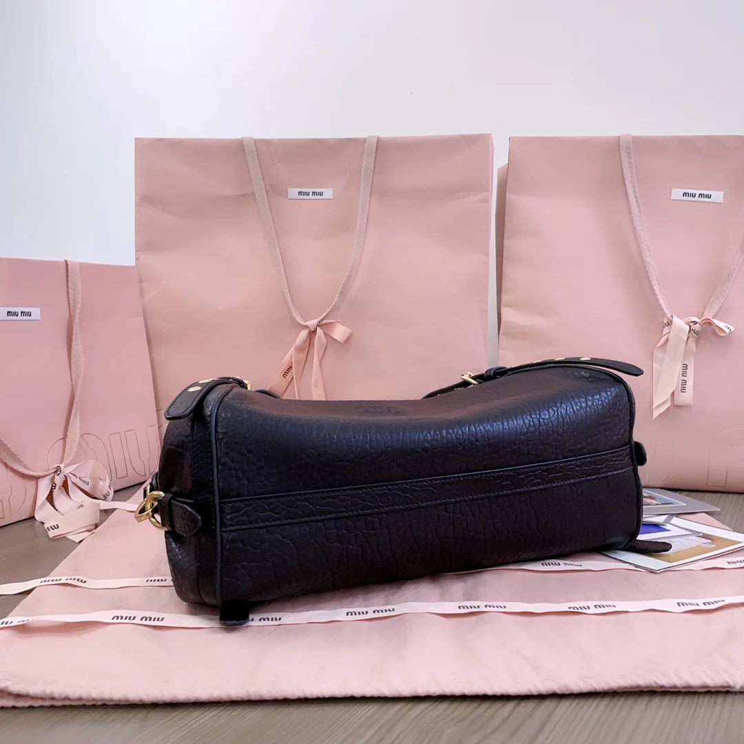 Miu Miu-5bc190-Круассан ?Овечка с пузырьками?