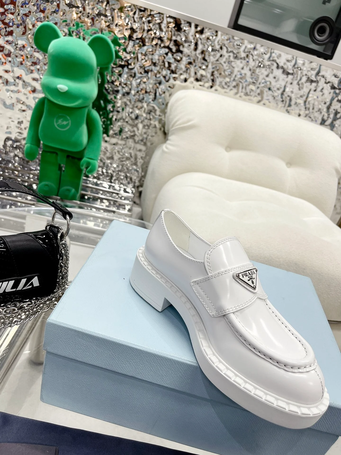 Коллекция Prada 2022 года с подиума - Лоферы