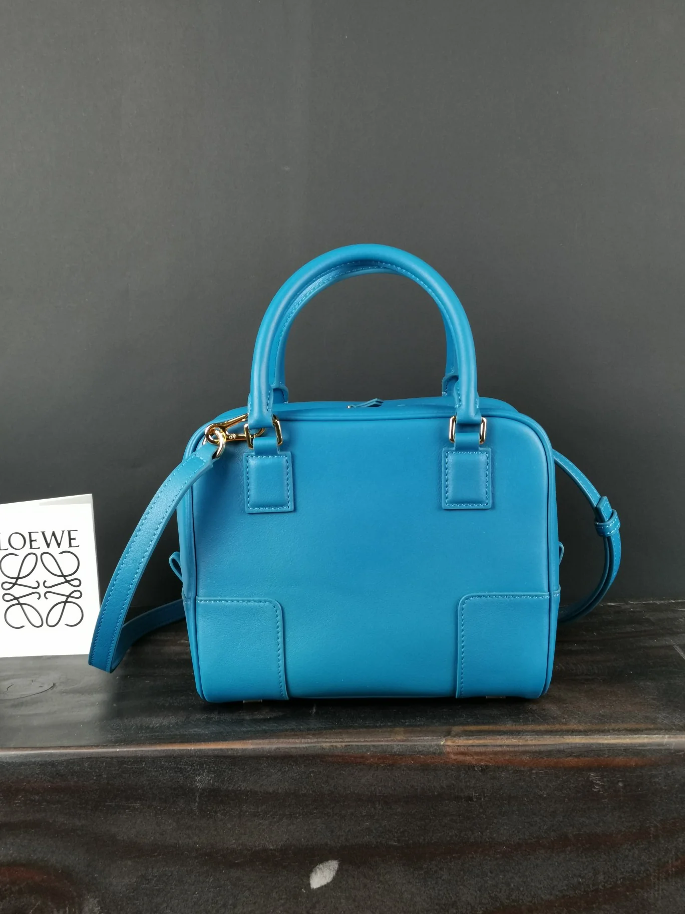 Loewe-amazona-21