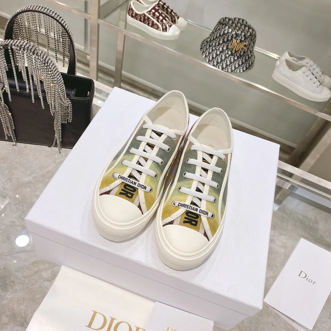 Канвас Dior с вышивкой ?Радуга?