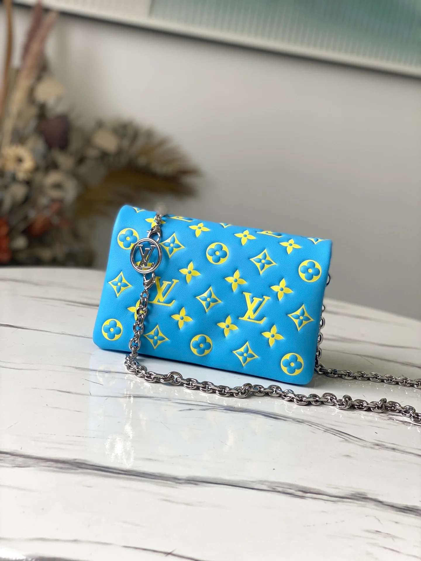 m80744-LV-pochette-Coussin сумка-цепочка