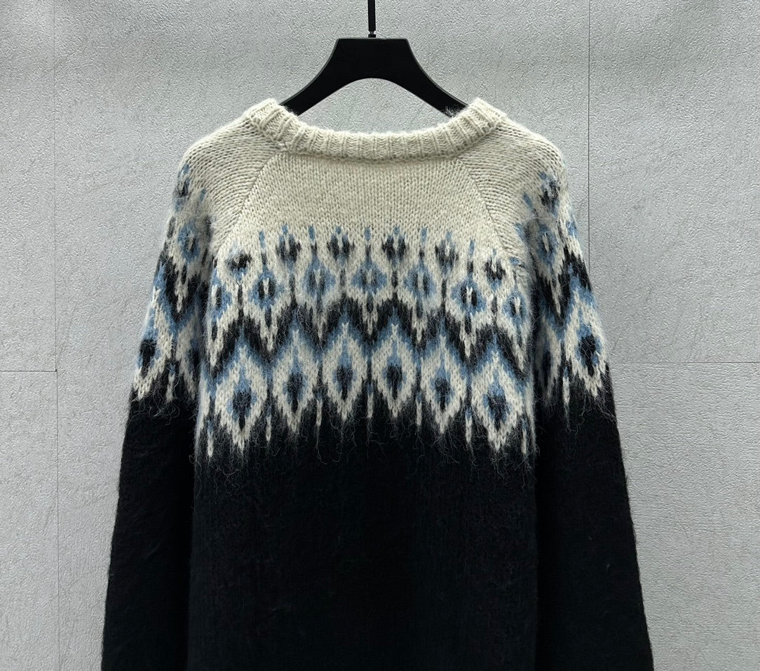 Celine-2403-24 Новинка: Свитер в том же стиле от Тан Янь