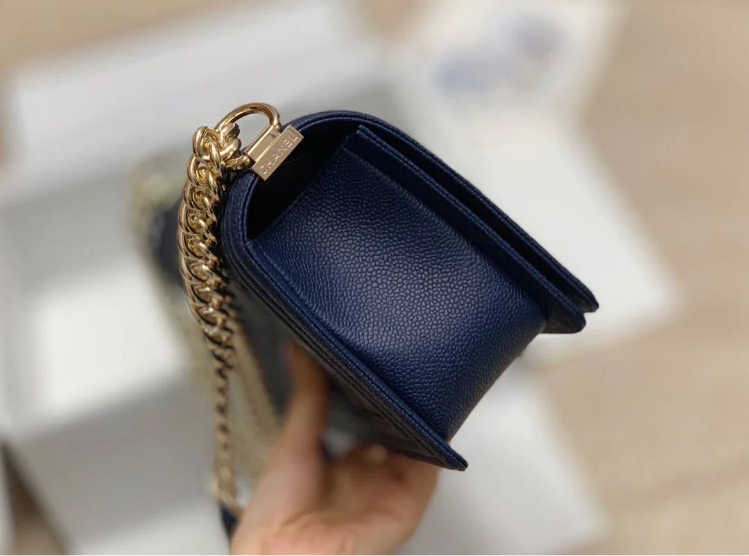 Chanel Boy 25 см 32