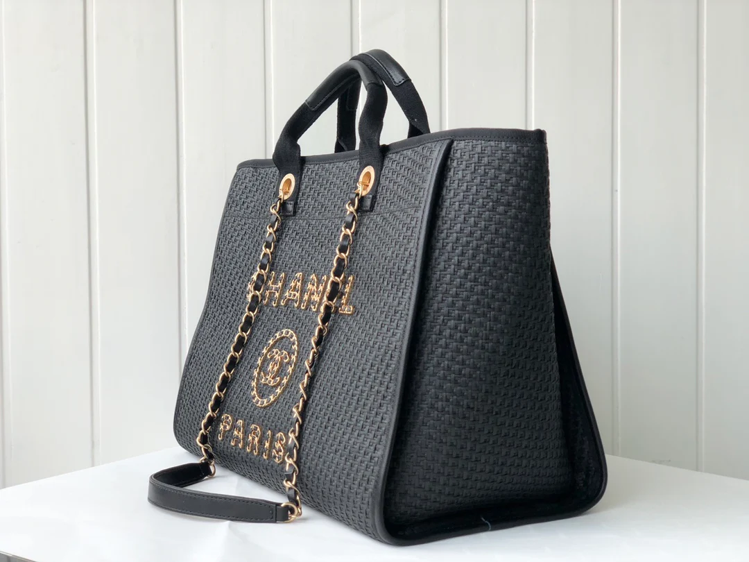 Соломенная пляжная сумка Chanel - Черная - Большая