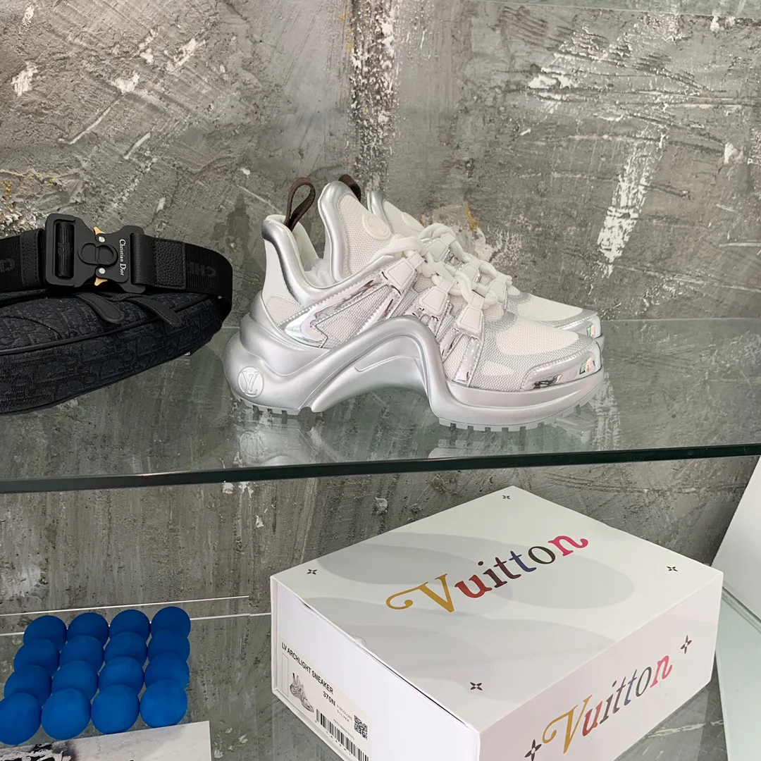 Обувь LV - Массивные кроссовки LV - 6