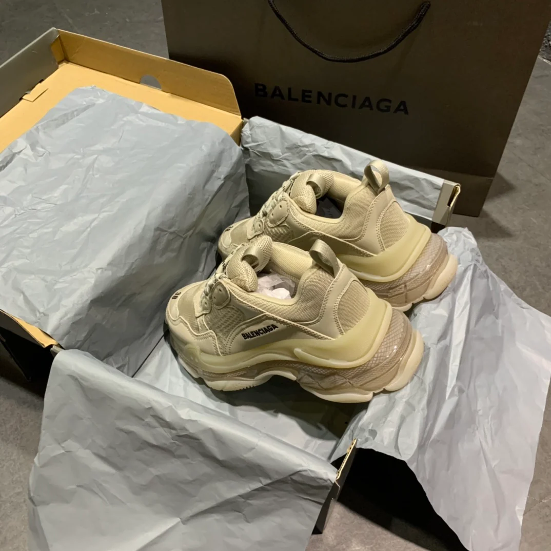 Li Shi - Папины кроссовки - Светло-жёлтые