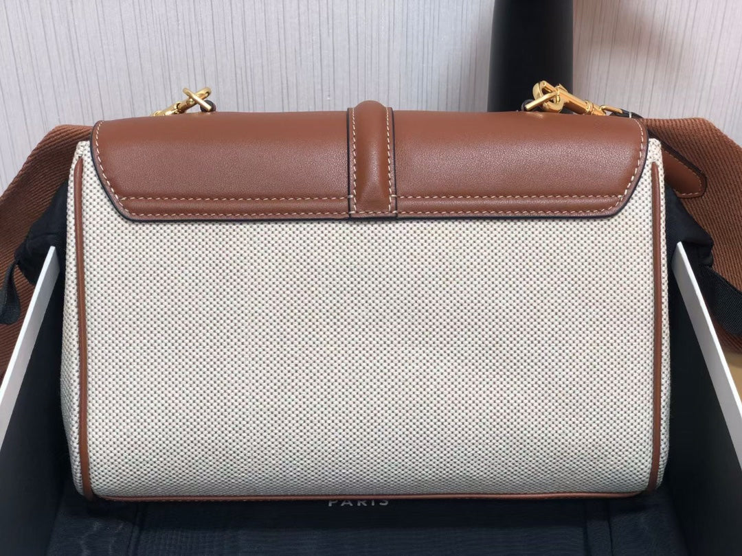 Сумка Celine Soft 16 Medium из гладкой коровьей кожи и канваса