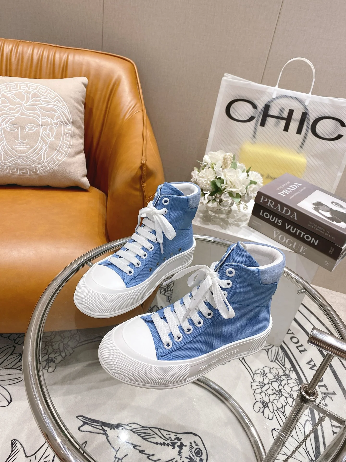 Кед на платформе McQueen - небесно-голубой