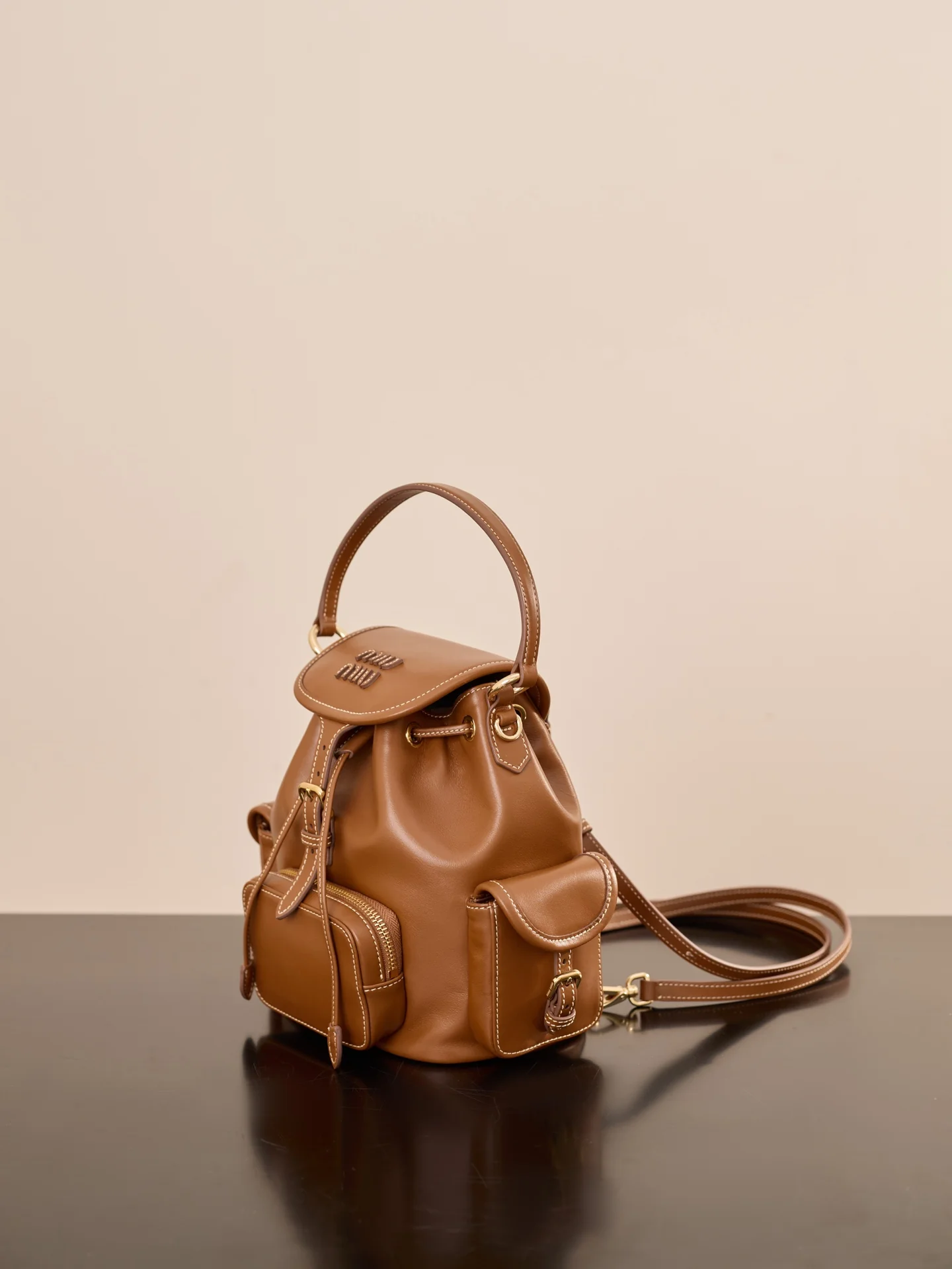 Рюкзак Miu Miu-5bz043m1480 из коровьей кожи, маленький размер, коричневый.