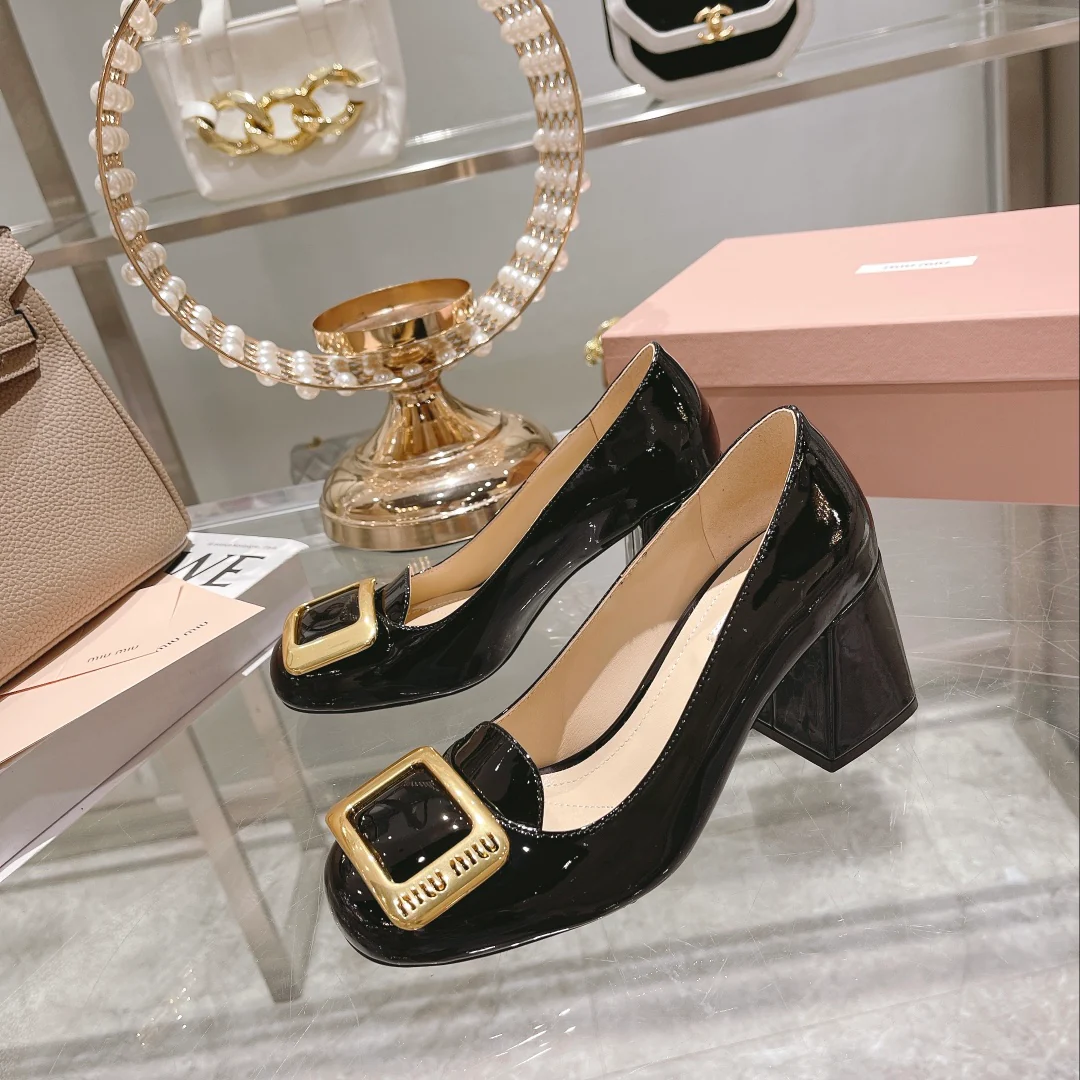 Новинка Miu Miu 2022 года - Туфли на массивном каблуке с квадратным носком - Черные
