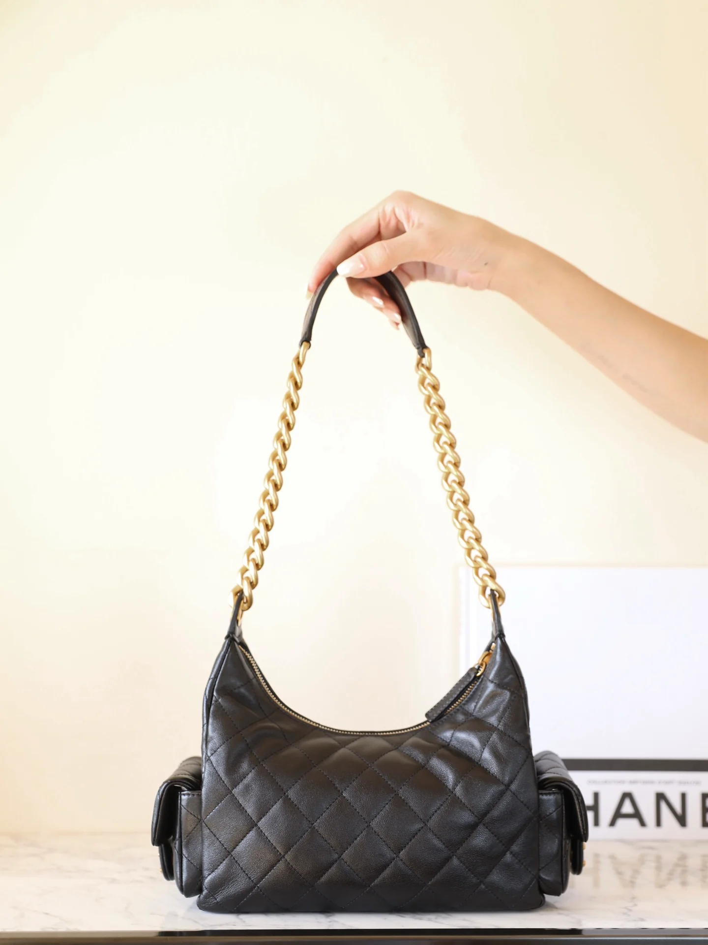 Сумка-хобо Chanel 25c, маленькая, черная, для хобби.