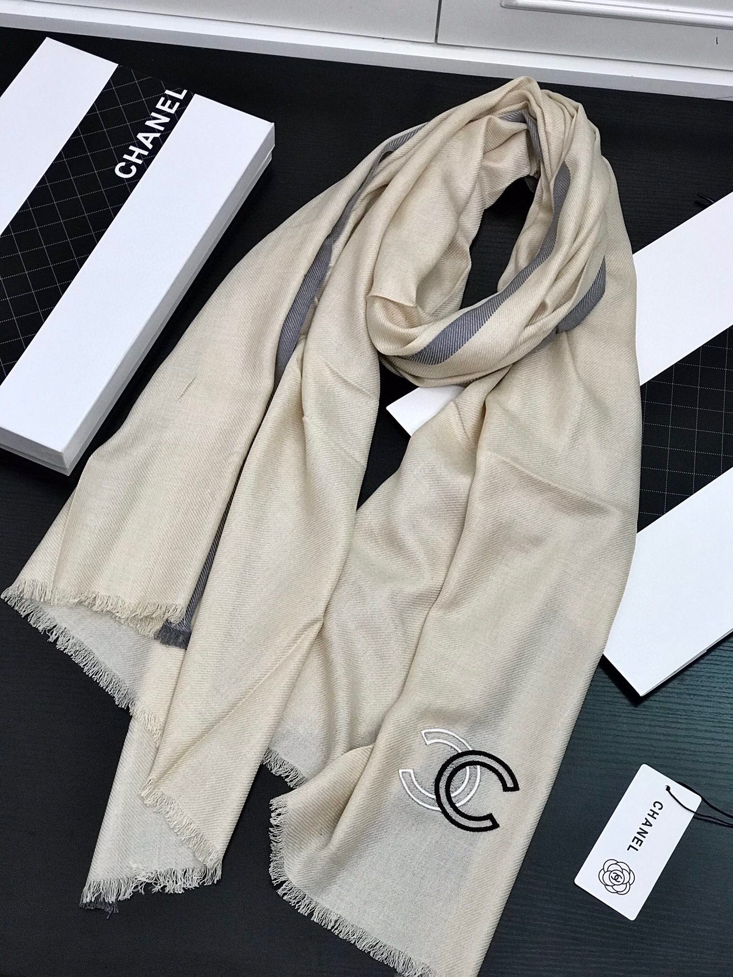 Шерстяной шарф Chanel из модала - 70-200 см