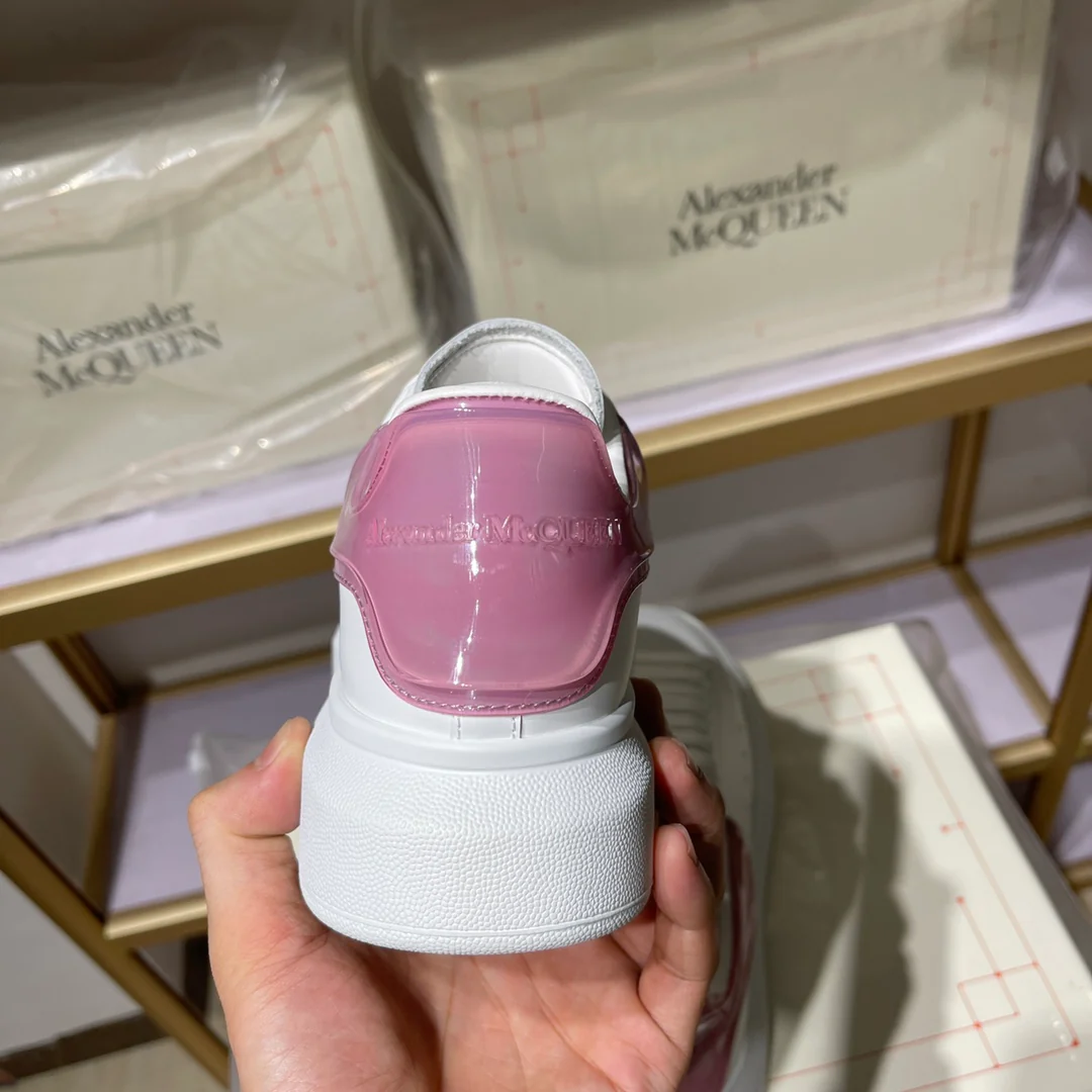Классические белые кроссовки McQueen - унисекс - фиолетовый каблук - премиум-версия