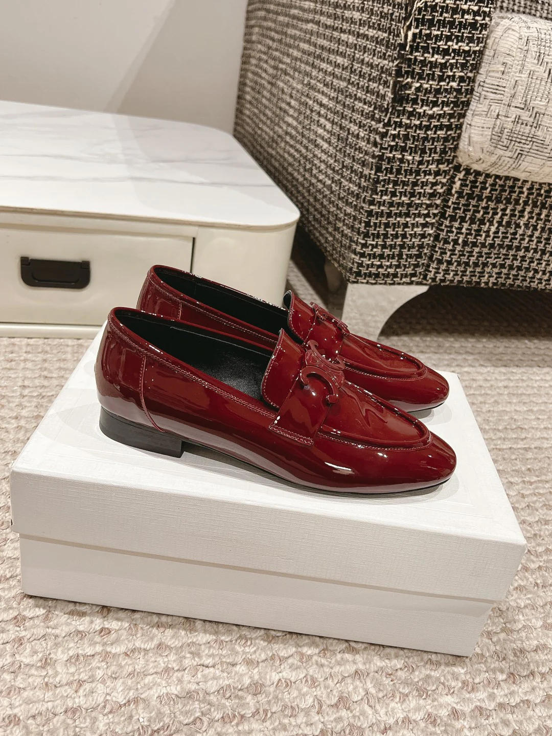 Лоферы Celine 2024 - бордовые