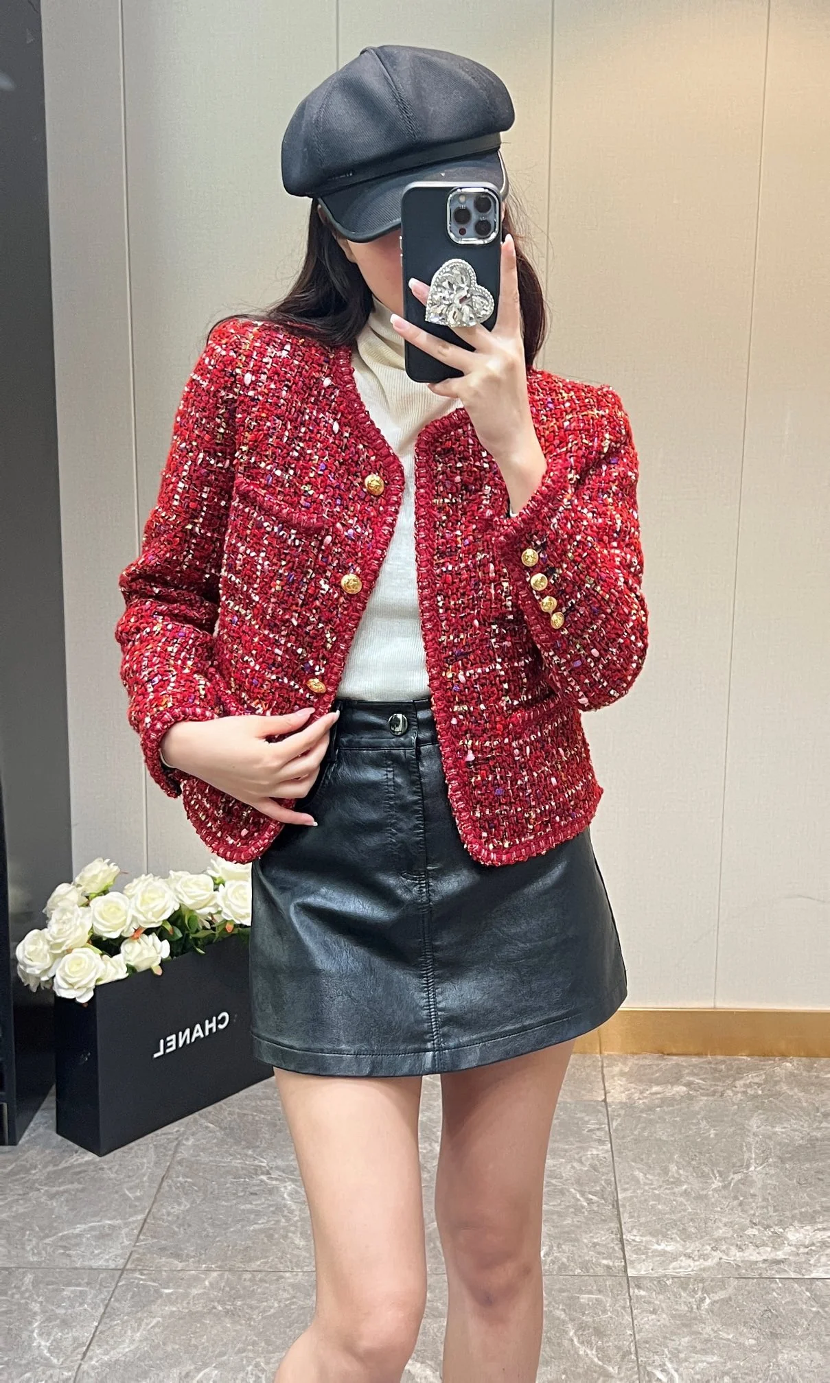 Celine - 2403 - Новая красная твидовая куртка для ранней весны 2024 года