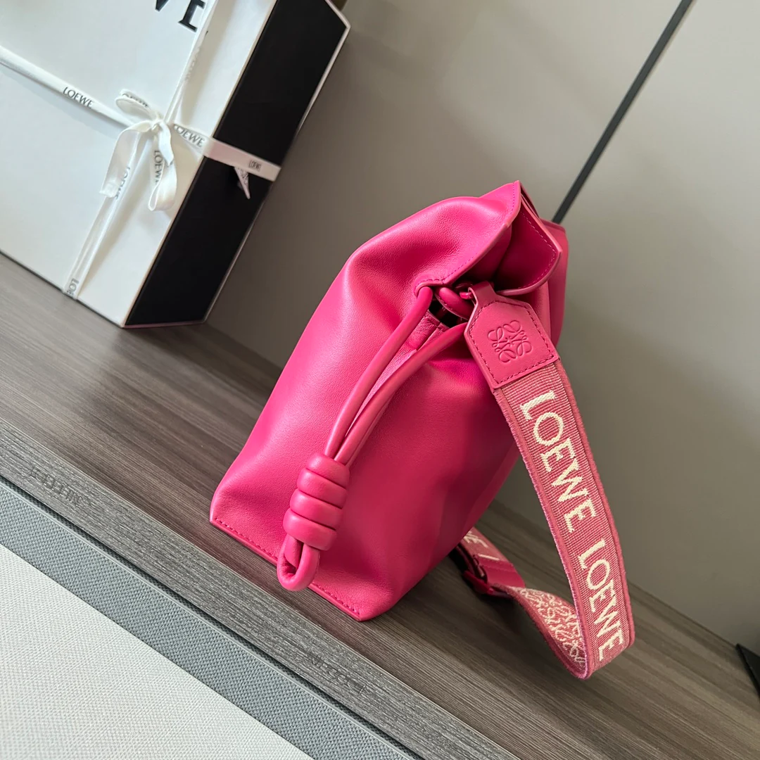 Клатч Loewe Flamenco - телячья кожа наппа - персиково-розовый