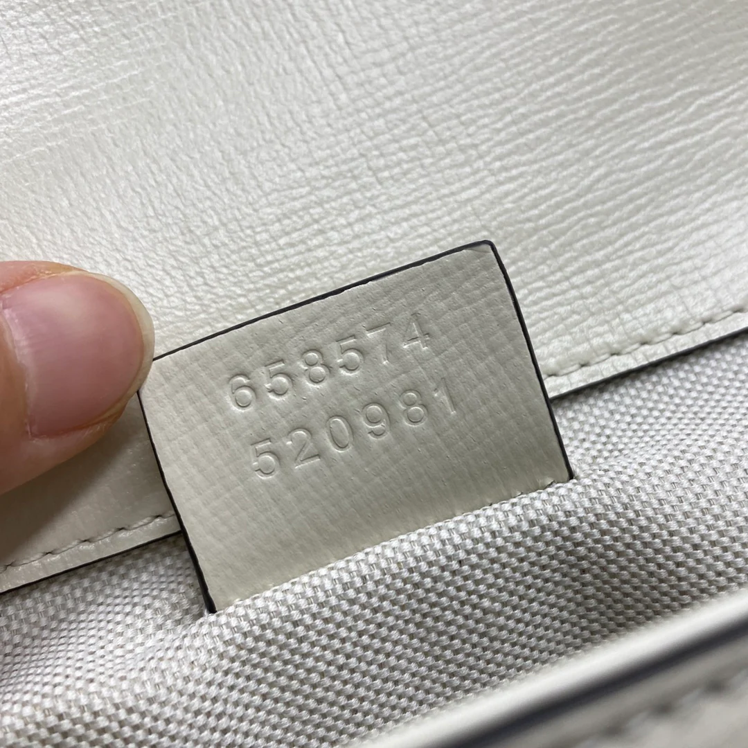 Сумка-седло Gucci 1955 из натуральной кожи с пряжкой в ??виде подковы