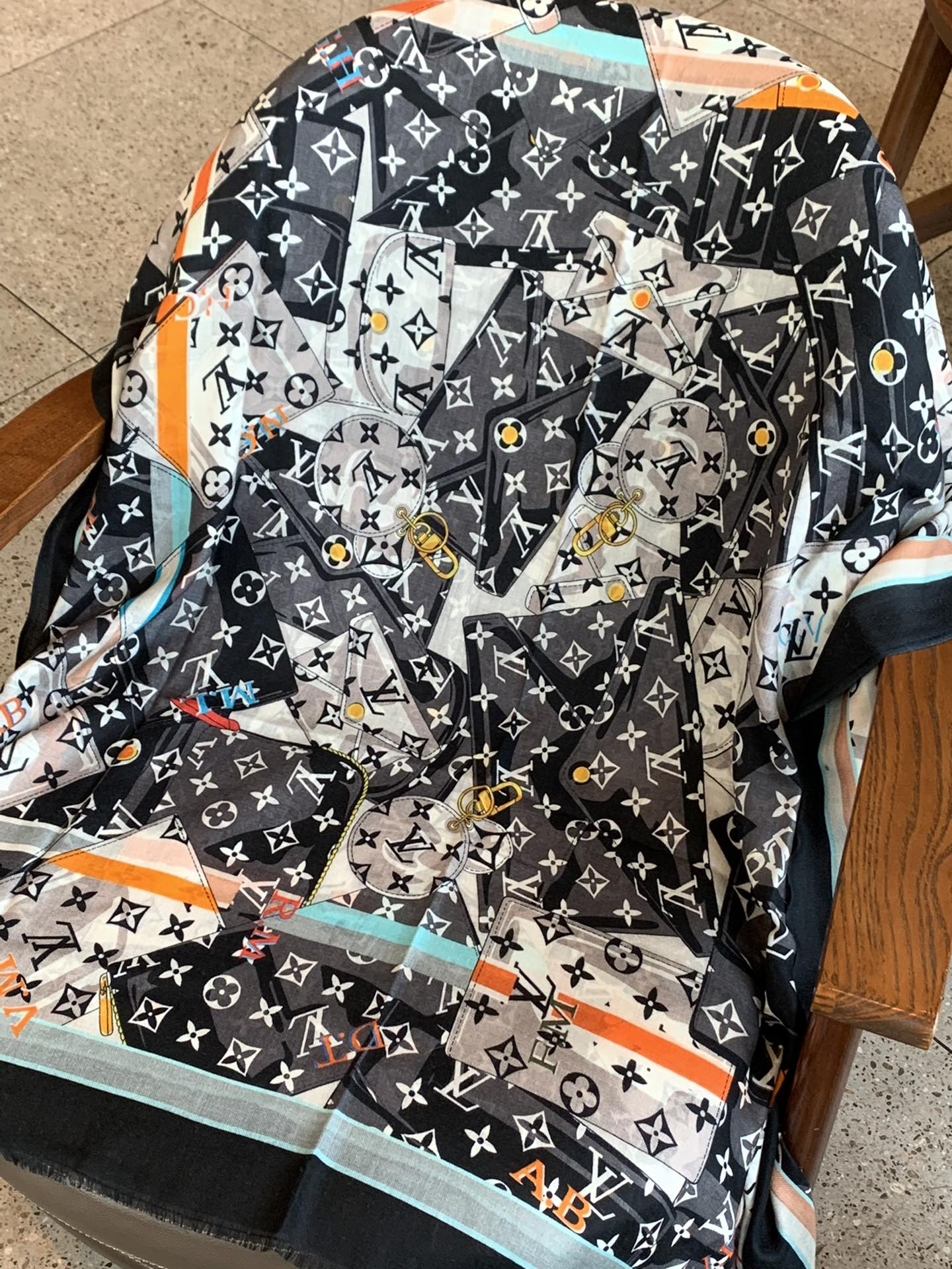 Длинный шарф LV с узором в виде кошелька - 110-200 см - 100% кашемир