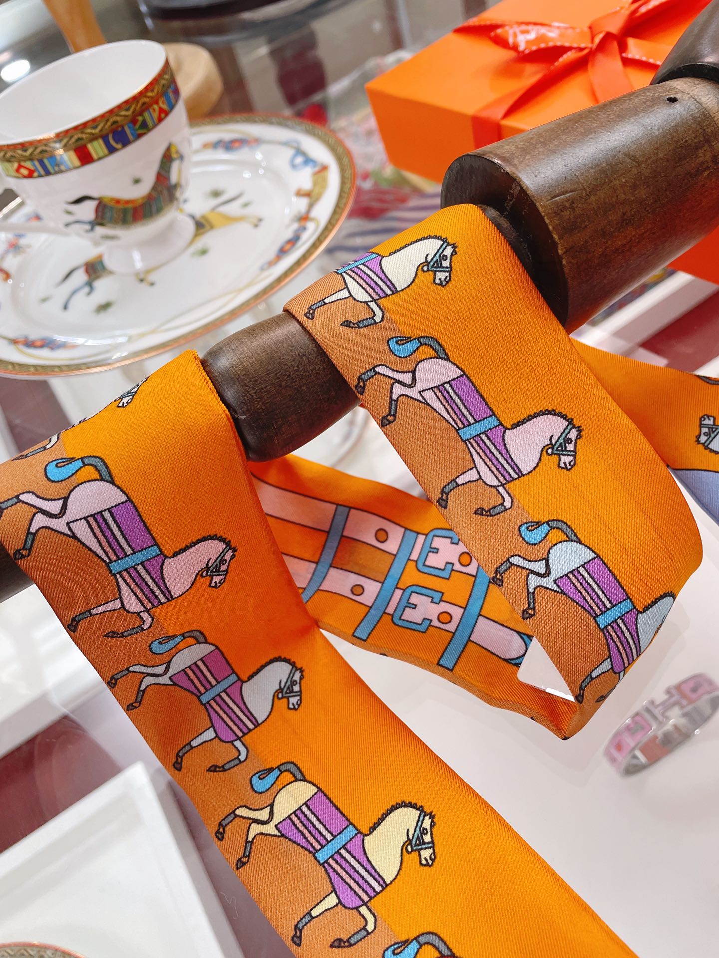 Hermes - Новая коллекция твилли - 5-86 см - 100% шелковый твилл, двусторонний - 2